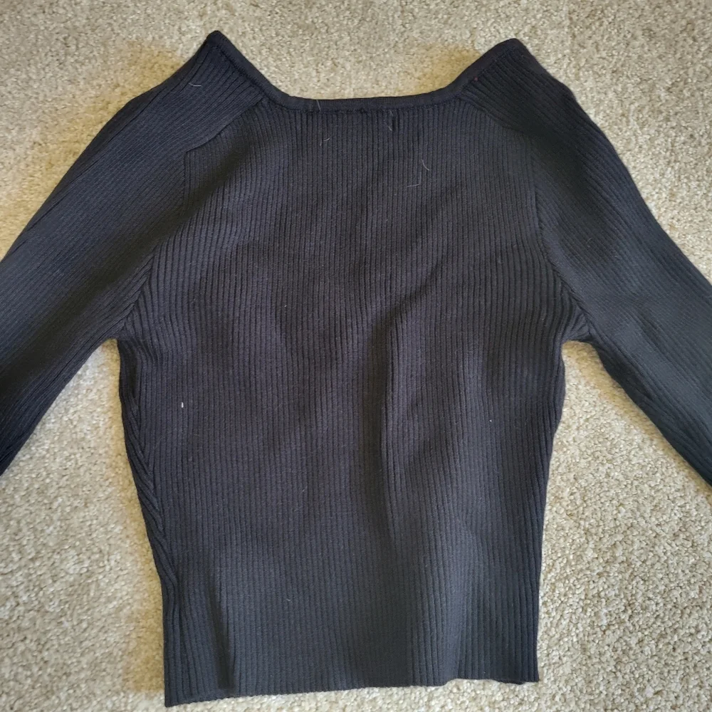 Stretchy knit top - Picture 3 of 7
